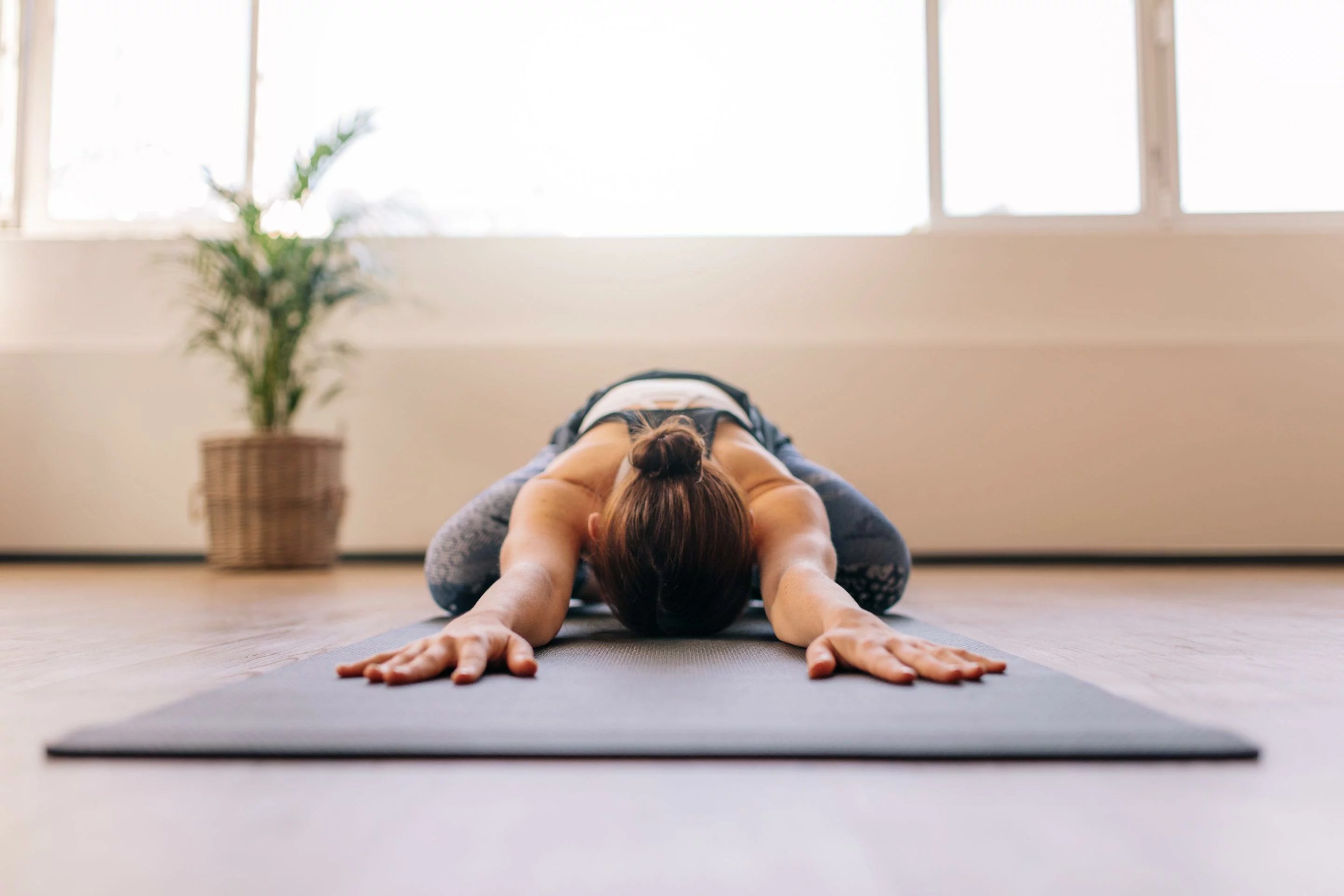 Yoga for Beginners: A Complete Guide to get Started - Is Yoga Right for You?