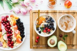 7 nutritionists share the most common questions they get about healthy eating