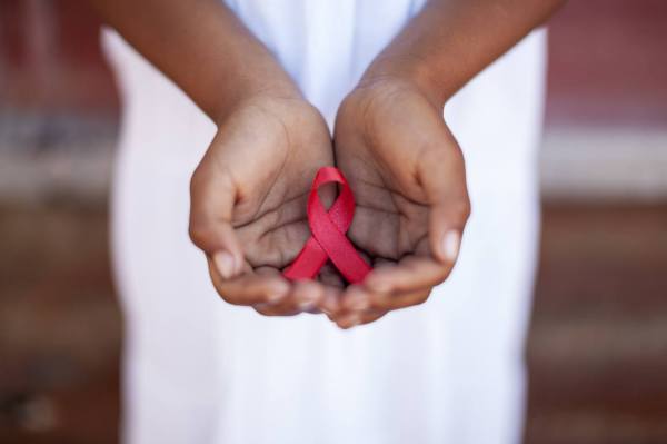 "Risk of HIV Transmission Is Zero With Antiretroviral Therapy," Says AIDS Researcher