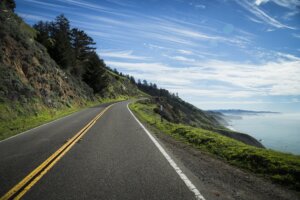 11 must-visit Pacific Coast Highway pit stops for the ultimate summer road trip