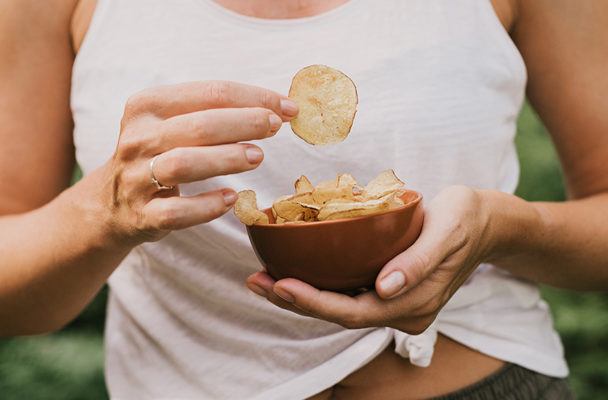 A Definitive Ranking of the 9 Healthiest Veggie Chips