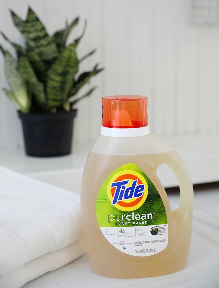 How to wash workout clothes with plant-based detergent ...