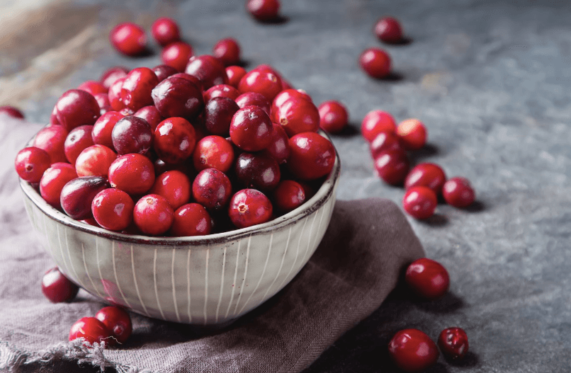 CRANBERRY SEASON’S HERE, AND THAT’S EXCELLENT NEWS FOR YOUR GUT HEALTH, YOUR IMMUNITY, AND MORE