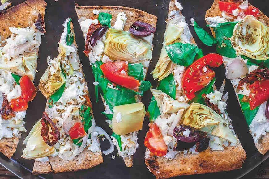 Mediterranean flatbread pizza recipe