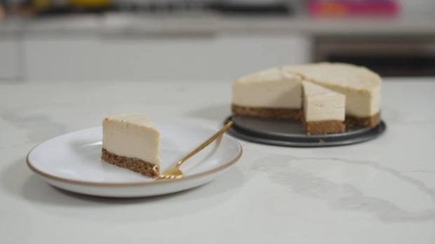 This Easy High-Fiber Cheesecake Doesn’t Even Require an Oven to Make