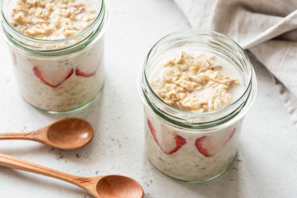 The 2-Ingredient Breakfasts Doctors Eat Every Day