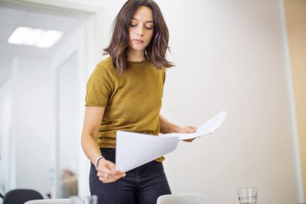 These Are the 4 Steps to Take Before Accepting a Job Offer, According to a...