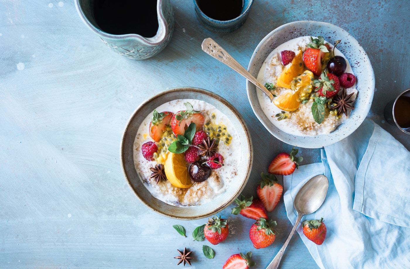 increase fiber intake bowls of oatmeal with fresh fruit
