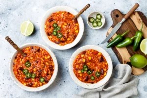 This healthy chili recipe is delicious, loaded with fiber, *and* gut-friendly
