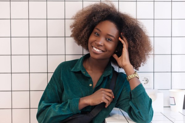 If Your Hair Is Dry, Make Sure You're Not Missing This Super-Important Step