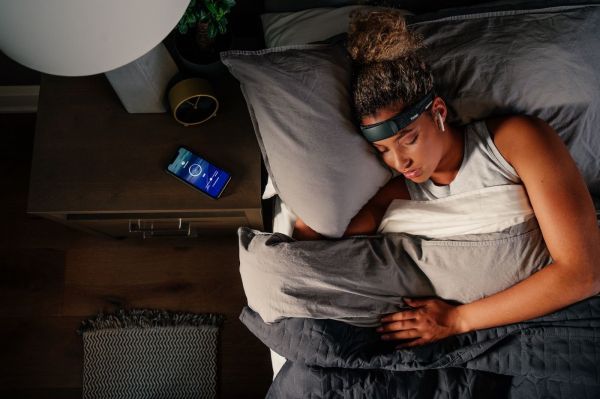 Muse's New Brain-Sensing Headband Creates Personalized White Noise for Faster, Dreamier Sleep