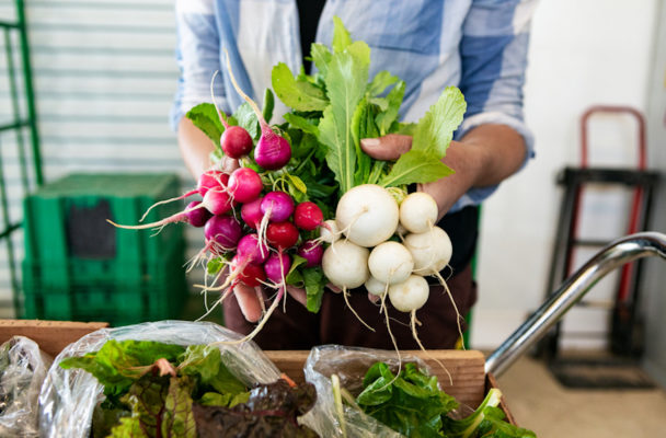 Move Over, Carrots: 5 Healthy Reasons Why Turnips Deserve a Starring Role in Your Winter...