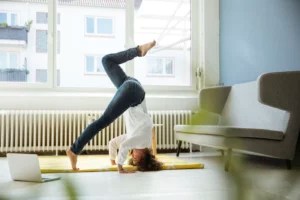 The strength-boosting sequence that'll help you master the yoga headstand