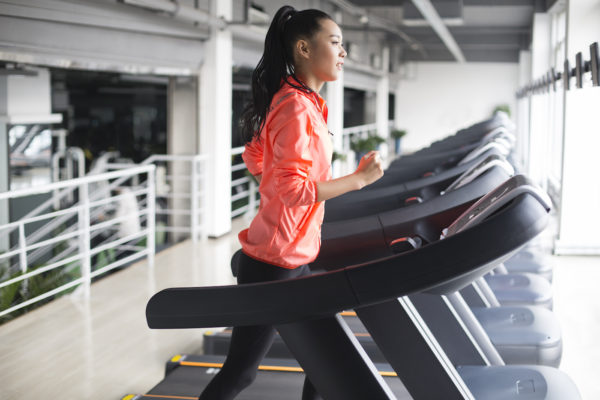 This 15-Minute Treadmill Workout Is so Much Fun, You Won't Even Realize You're Running Hills