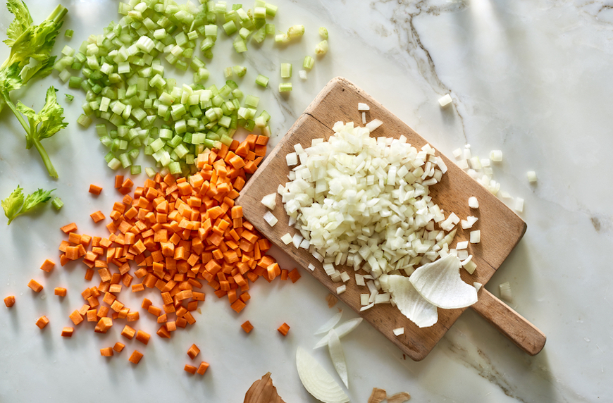 how to use mirepoix