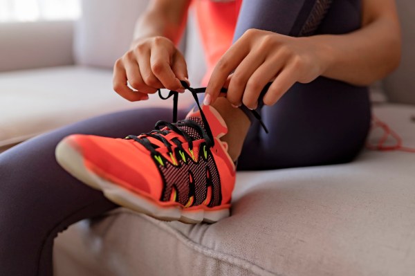 5 Indoor Walking Exercise Videos to Get Your Heart Rate up Without Leaving the House