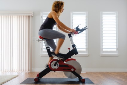 The Many Benefits of Spin Class That Prove It’s so Much More Than a Leg Workout