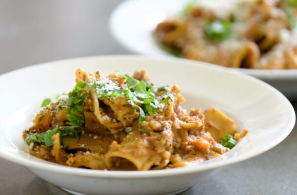 Combine These 2 Veggies to Make a Healthy (and Convincing) Vegetarian Bolognese Sauce
