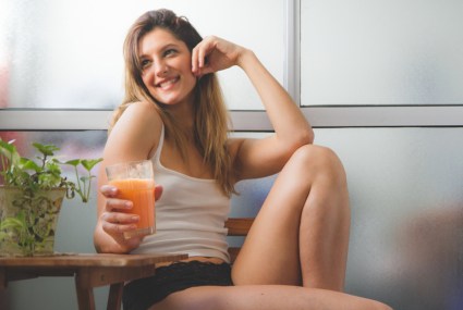 These 5 Carrot Juice Benefits Show Why It’s Long Been a Healthy Staple