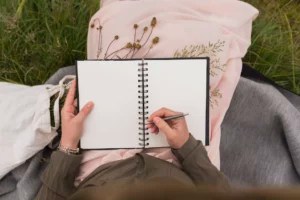 7 Journals With Built-In Prompts That Take the Guesswork Out of Self-Reflection