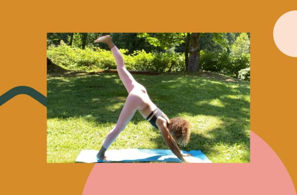 This 20-Minute Flow for Beginners Helps You Perfect the Basics of Yoga