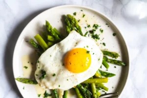 Egg Whites Are a Scam—Just Eat the Whole Egg If You Want To