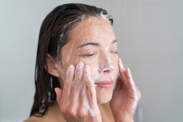 3 Face Washing Tricks We Should All Be Stealing from French Women