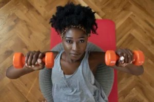 7 Beginner Dumbbell Exercises That Will Work Your Entire Body In Your Living Room