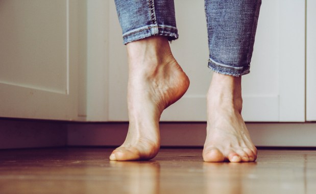 A Podiatrist Says This Common Nail-Clipping Mistake Is The Number 1 Culprit Behind Toe Jam
