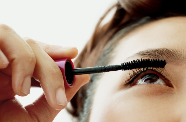 This Drugstore Mascara Is Selling Out Everywhere in Record Time—And It’ll Only Cost You $8