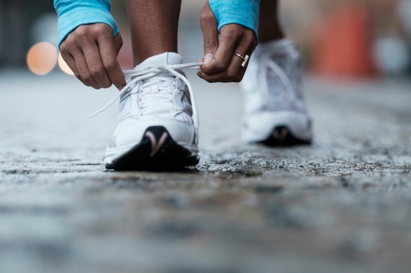 The Best Walking Shoes That Money Can Buy, According to Podiatrists