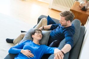 Intimacy Versus Isolation: How To Navigate This Tricky Development Stage and Form Healthier Relationships
