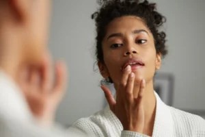 ‘I’m a Dermatologist and *This* Is the Most Common Dry-Lip Ailment I See in the Winter’
