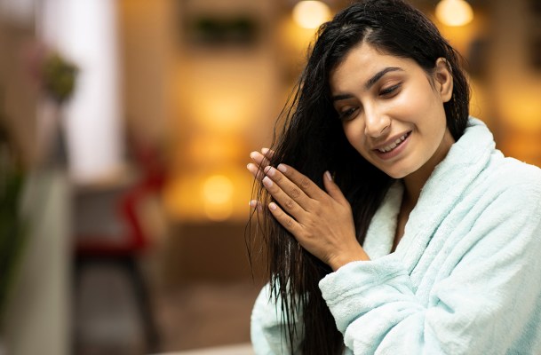 7 of the Best Hair Oils To Add to Your Cart This Winter