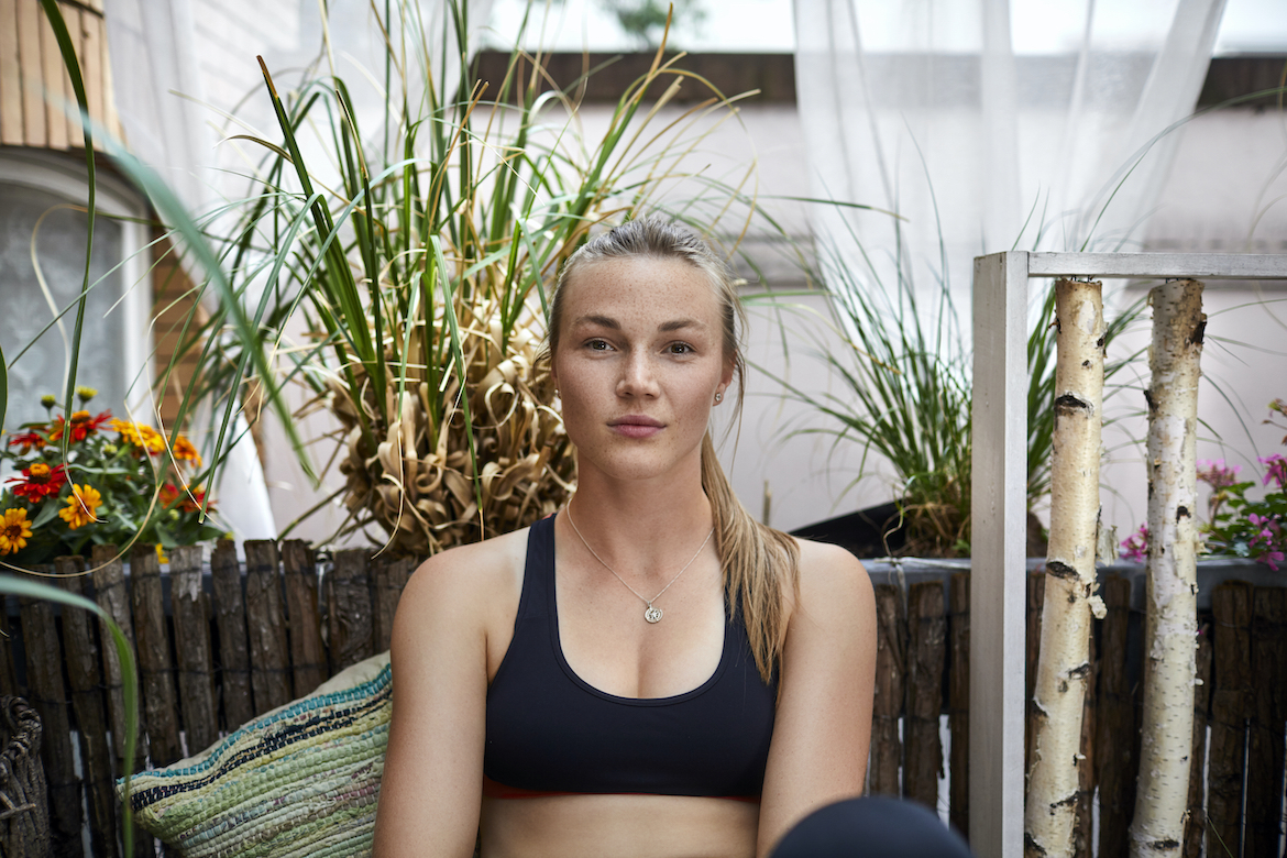 Wearing a Sports Bra Every Day? Here's What a Gyno Says