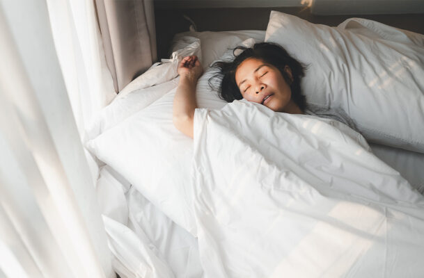 ‘I’m a Sleep Expert, and This Is the #1 Mistake People Make When Trying To...