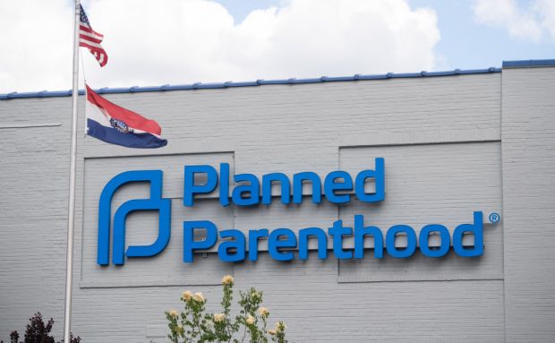 Texas Ruling Removes Planned Parenthood From Medicaid—That's a Big Problem