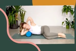 This 15-Minute Foam Roller Workout Is Really Just a Full-Body Massage That 'Hurts So Good'