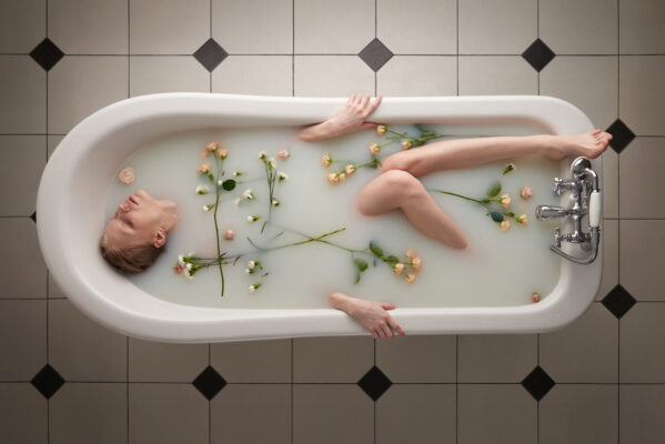 How To Take a Ritual Moon Bath and Bring Forth Your Wildest Dreams