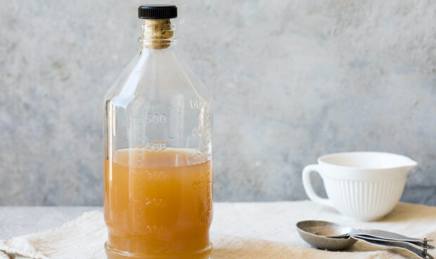Does Apple Cider Vinegar Actually Help With Digestion? Here's What a G.I. Doc Has To...