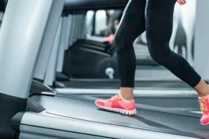 'I'm a Cardiologist, and Adding an Incline to a Walk Can Make Cardio Even More Effective Than a Flat-Road Run'