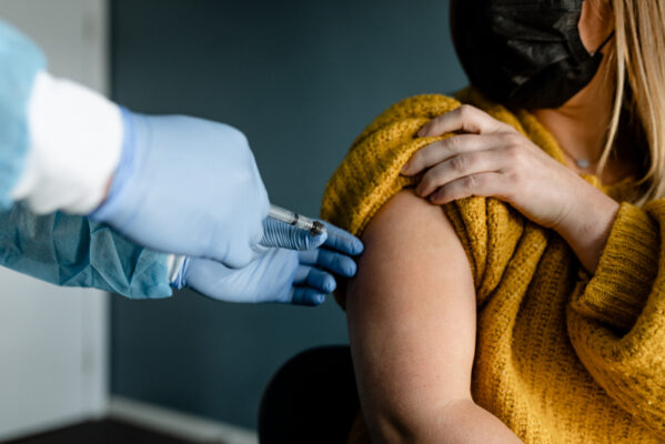 Who Should Be Required To Get Vaccinated? An Epidemiologist Breaks Down What You Need To...