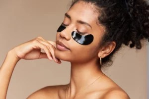 Try These Reusable $18 Under-Eye Patches for Dewier Skin Without the Waste