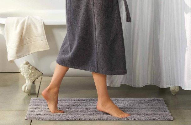 There's No Time Like the Present To Replace Your Towels, Bath Mats, and Robes: Brooklinen's...