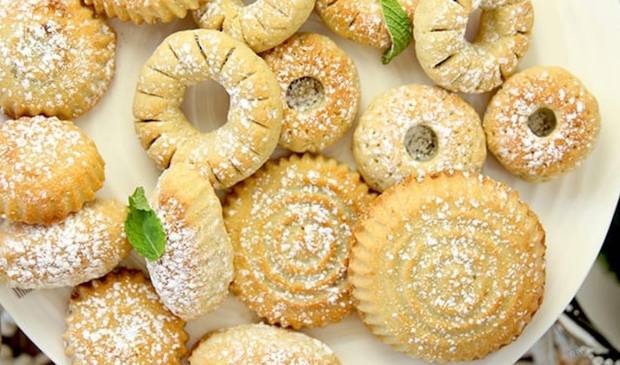 These Date-Filled Maamoul Cookies Are the Sweetest Way To Get Your Fiber