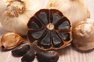 6 Black Garlic Benefits for Your Health That'll Make You Want To Eat It by the Clove