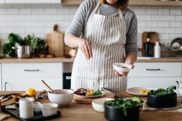 5 Incredibly Common Cooking Mistakes That Make Professional Chefs Cringe (Because They’re Just Too Easy...