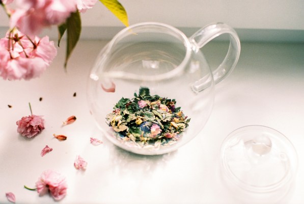 5 of the Greatest Gifts for Tea Lovers (That You're Really Just Going To Want...
