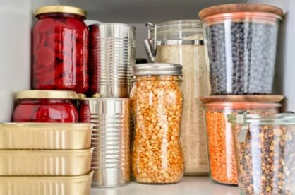 https://www.wellandgood.com/wp-content/uploads/2021/07/stocksy-food-containers-for-your-pantry-425x285_418x276_true_70.webp