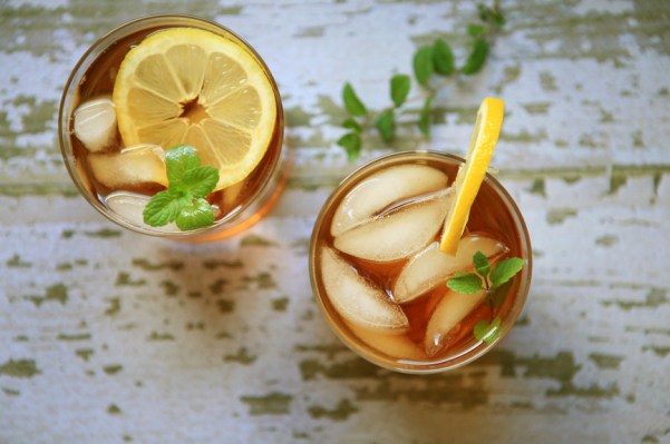 This Is What You Need To Make the Perfect Batch of Iced Tea Without Watering...